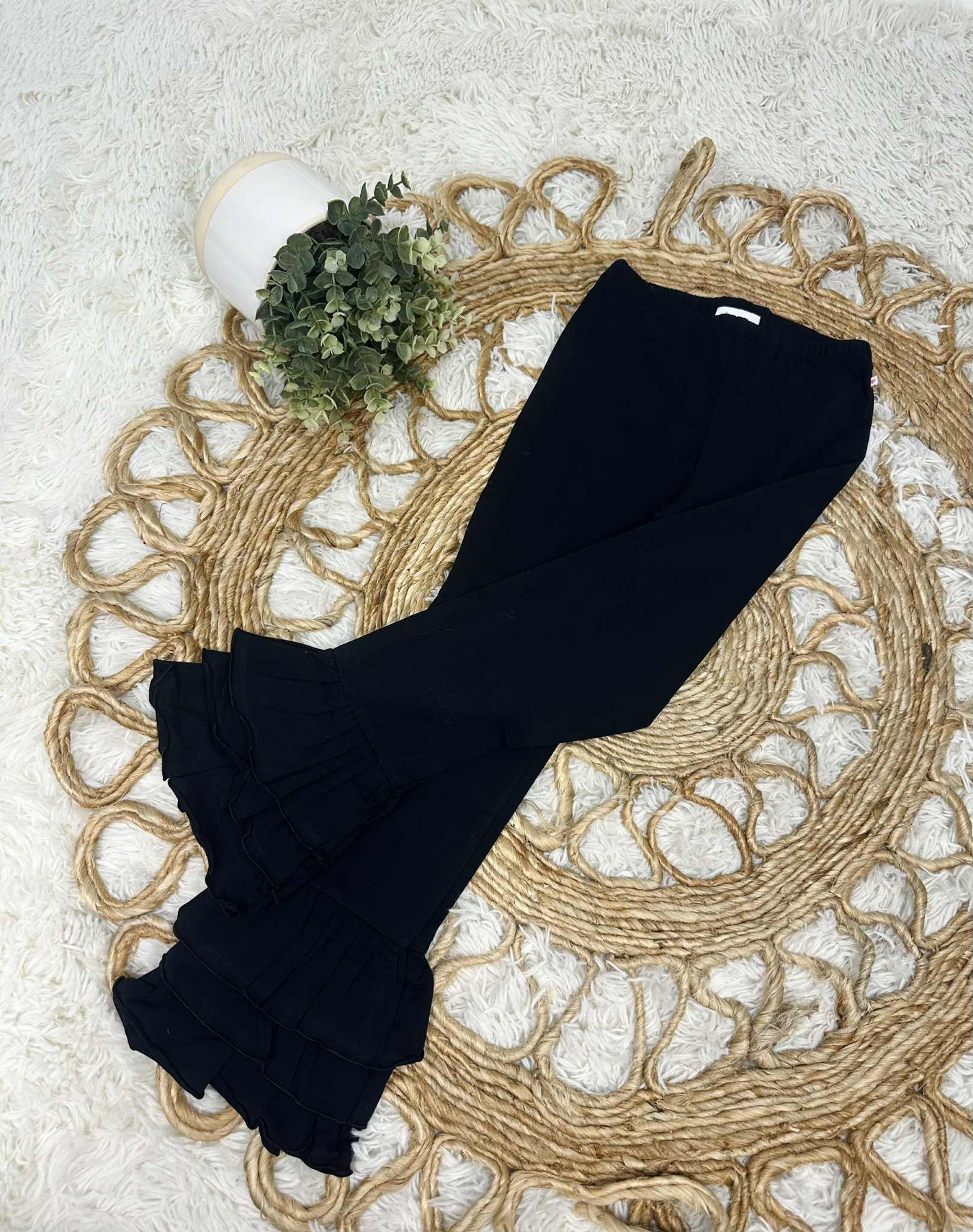 Girls Black Ruffle Pants – Mini Mee Boutique